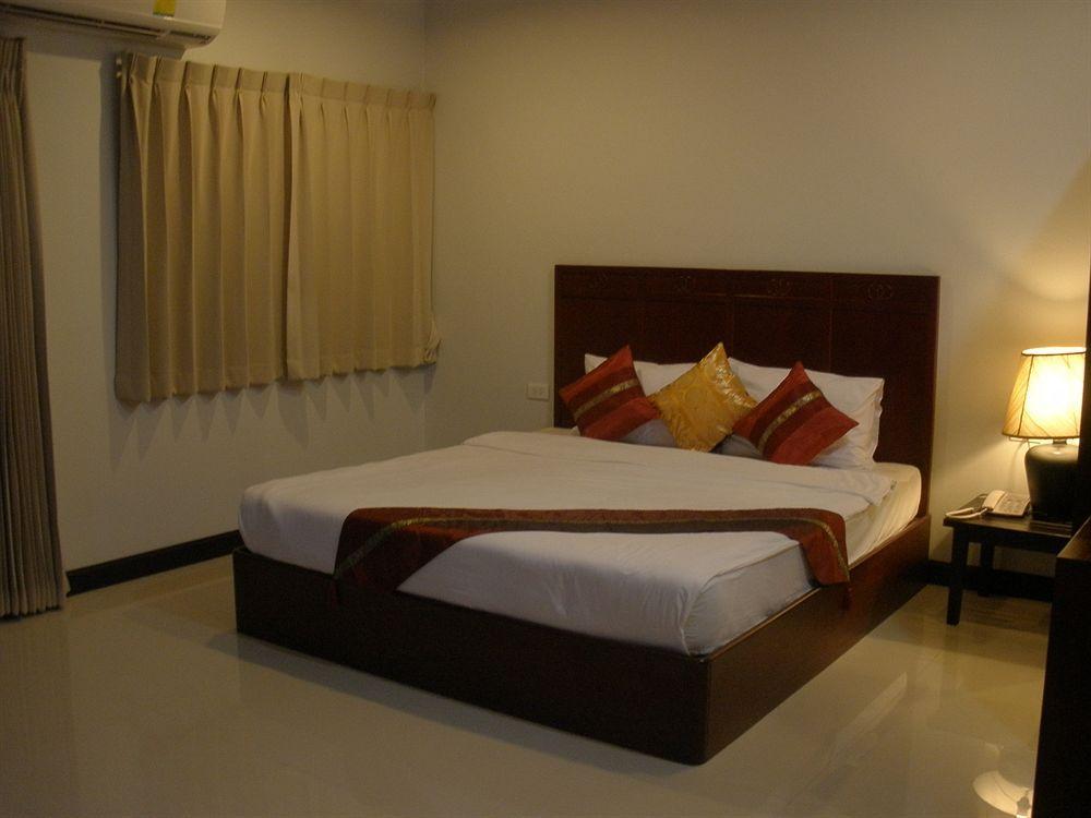 Apartament C.A.P Mansion Phuket Zewnętrze zdjęcie