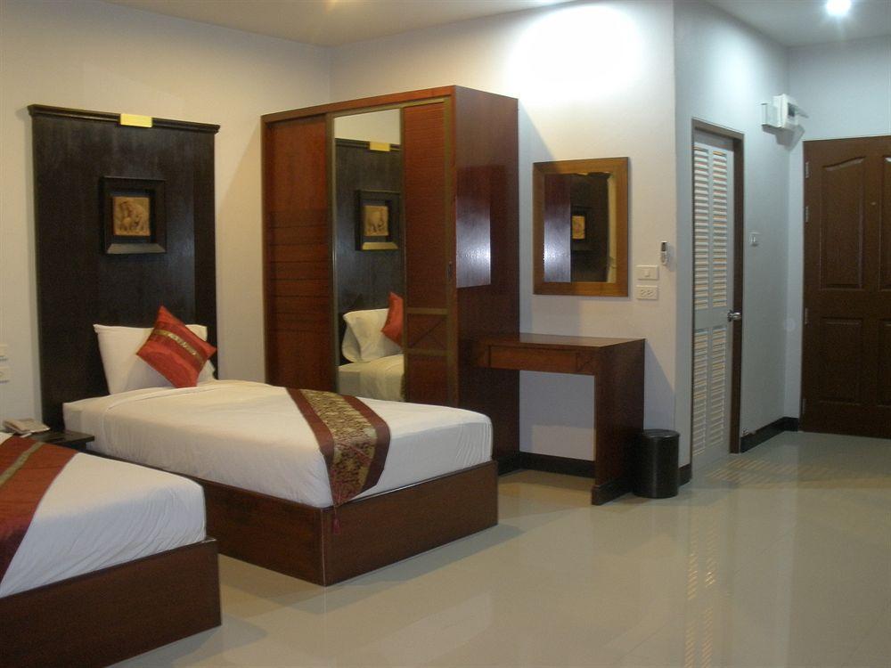 Apartament C.A.P Mansion Phuket Zewnętrze zdjęcie