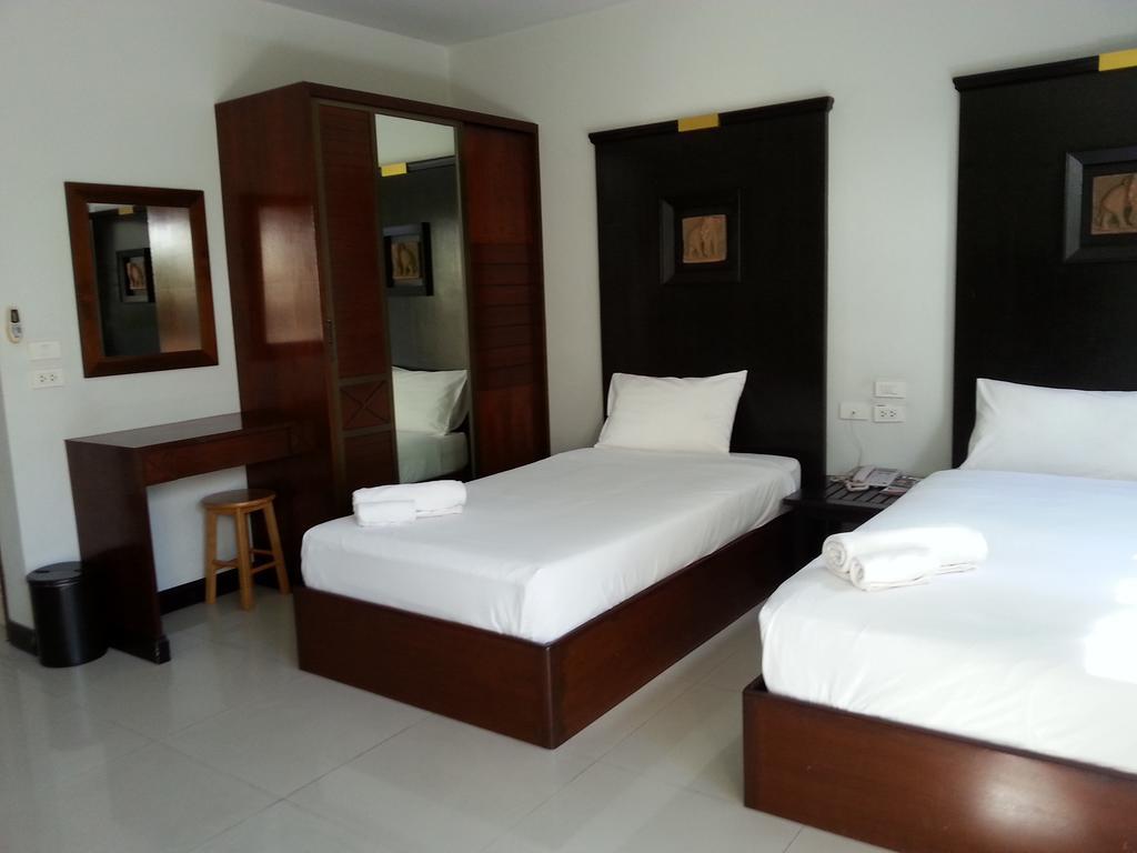 Apartament C.A.P Mansion Phuket Zewnętrze zdjęcie