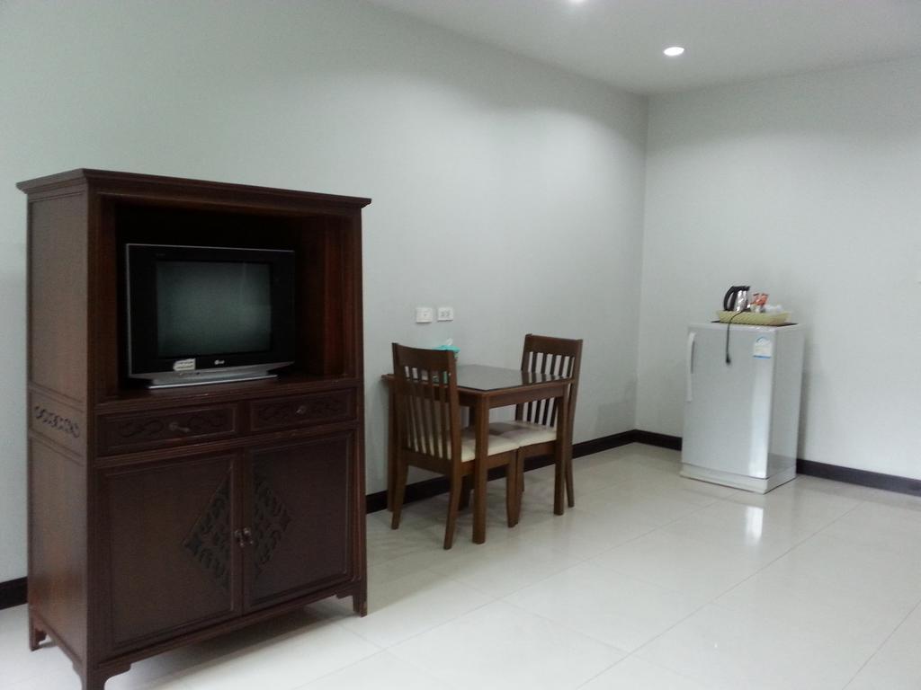 Apartament C.A.P Mansion Phuket Zewnętrze zdjęcie